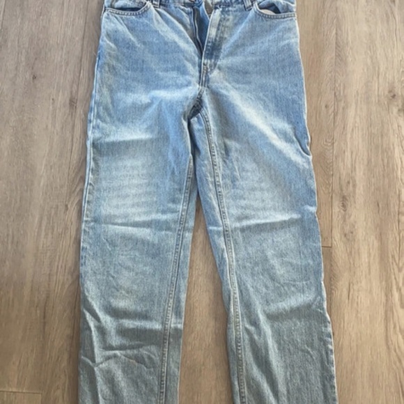 H&M trend denim very flattering - Picture 4 of 6